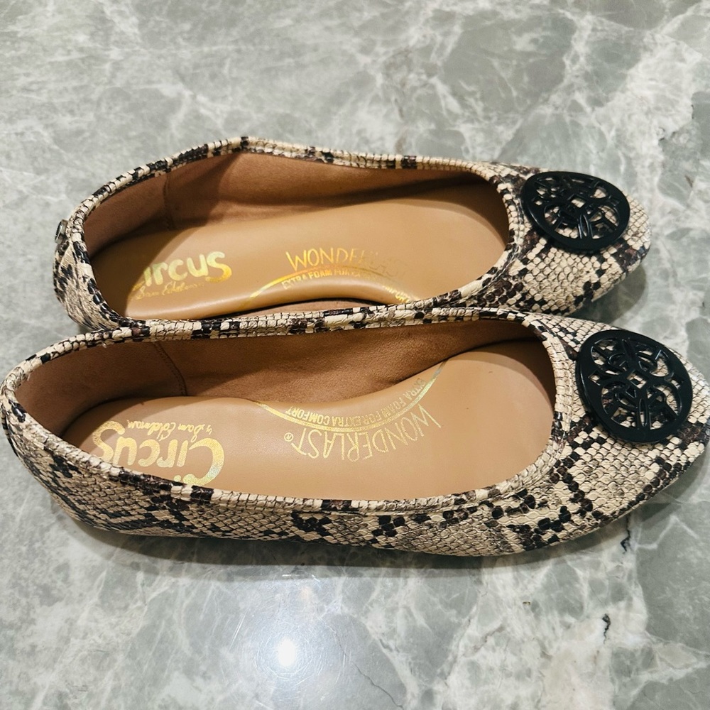 Circus by Sam Edelman Colleen Snake Print Skimmer Ballet Flats Size 9